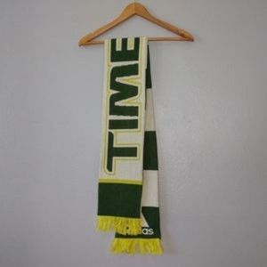 Meet your Posher, Emmit